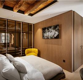 Luxury 3 Bedroom Villa with Jacuzzi, Sauna and Gym in Dubrovnik Old Town, Sleeps 6